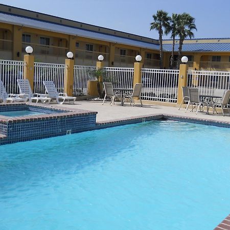 Rodeway Inn & Suites Corpus Christi Esterno foto