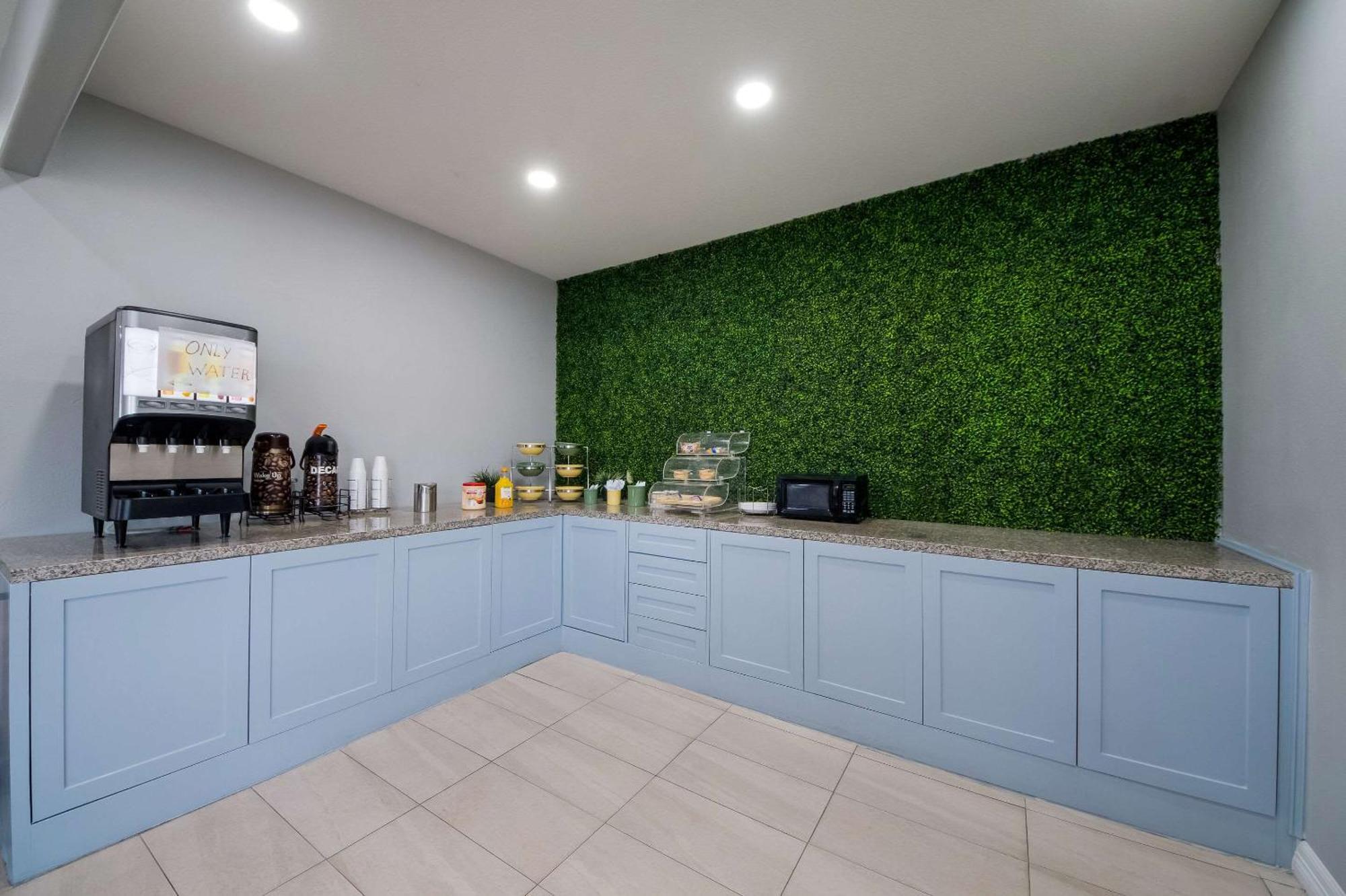 Rodeway Inn & Suites Corpus Christi Esterno foto
